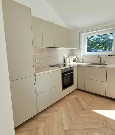 Haus Am Waldrand Und In Seenaehe