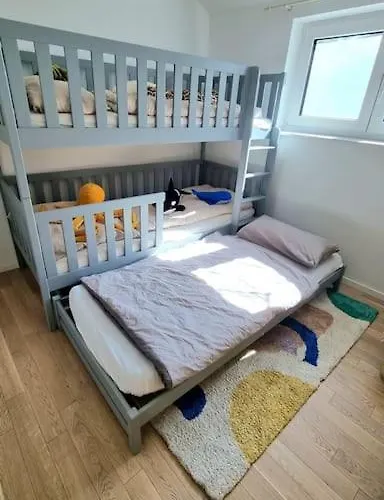 Haus Am Waldrand Und In Seenaehe Nyaraló *