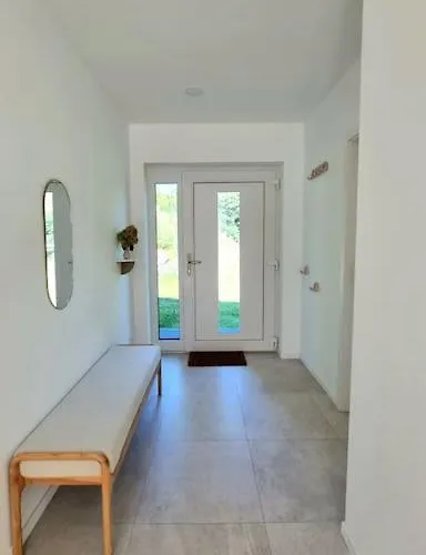 Nyaraló Haus Am Waldrand Und In Seenaehe Lehnin