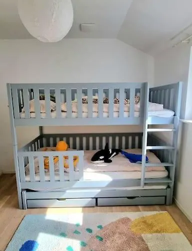 Haus Am Waldrand Und In Seenaehe Nyaraló